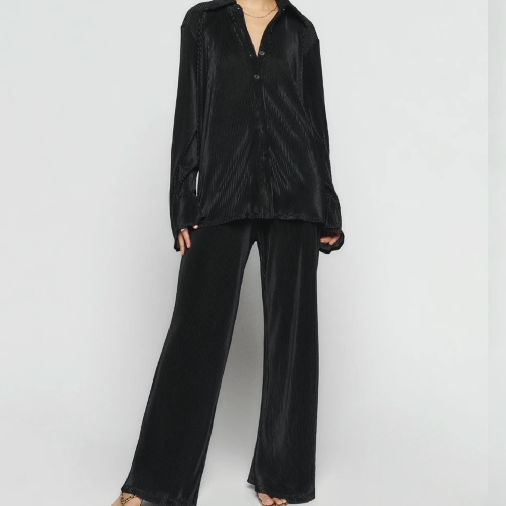 Brand NWOT Reformation Carrington Two Piece